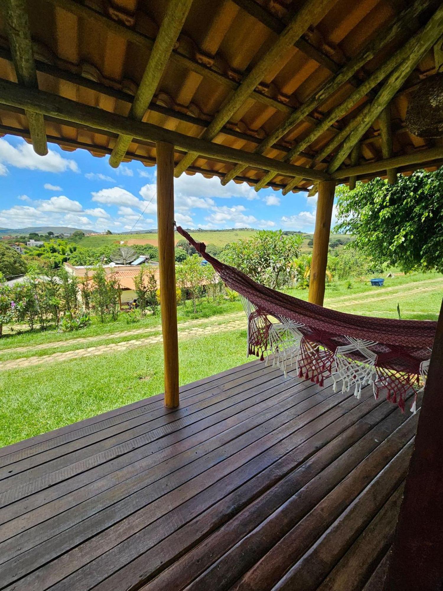 Chalés Vila Carrancas Extérieur photo