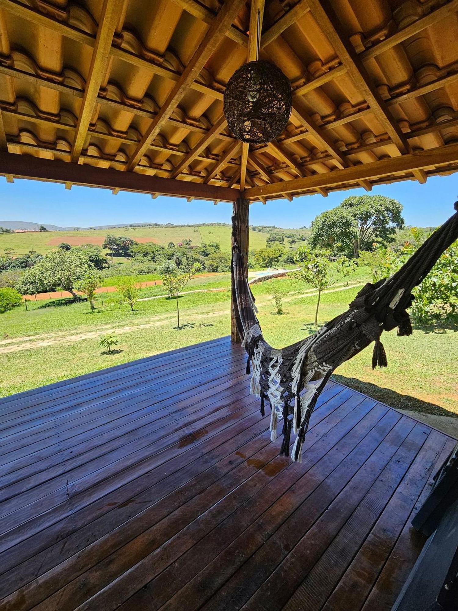 Chalés Vila Carrancas Extérieur photo