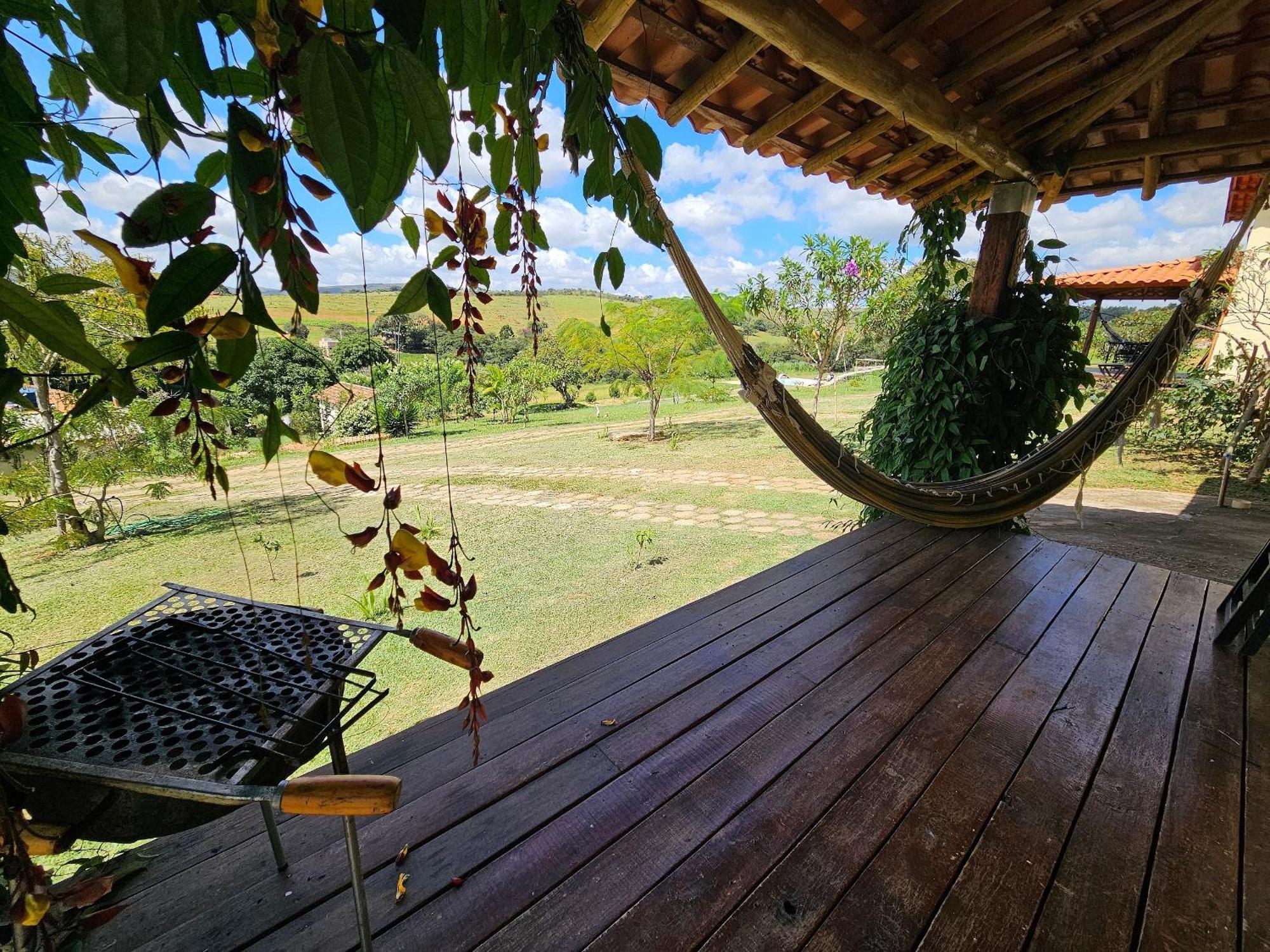 Chalés Vila Carrancas Extérieur photo